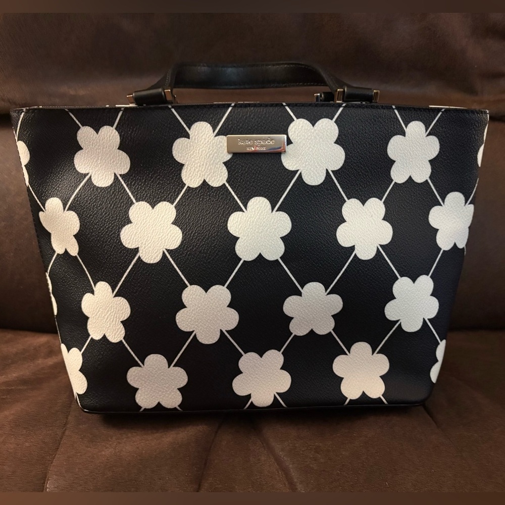 Kate Spade New York Tote with Flowers in Perfect Condition